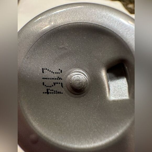 COSMEDIX Purity Solution Nourishing Deep Cleansing Oil 3.3 oz - Picture 4 of 5